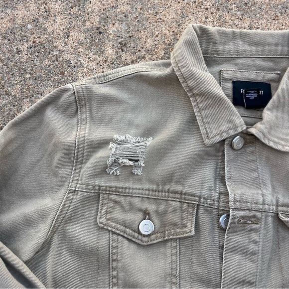 Forever 21 Distressed Tan Denim Jacket w zippers - Picture 3 of 5
